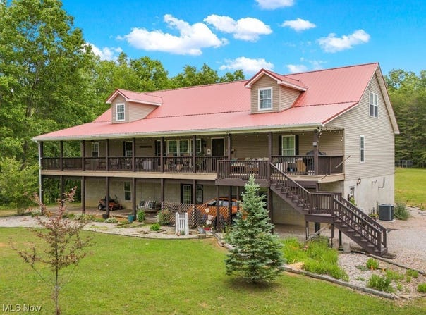 10664 W Little Kanawha Highway, Mt Zion, WV 26151