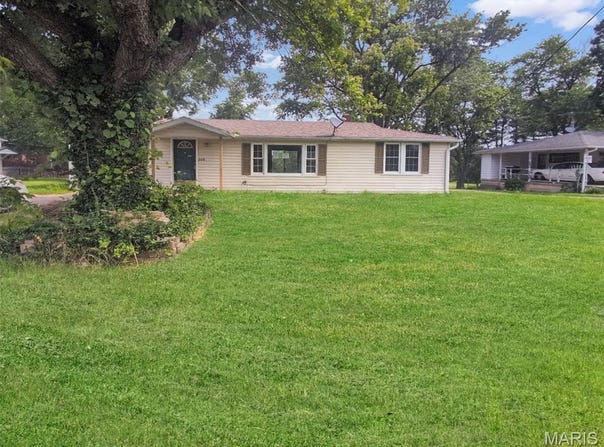 208 Market Street, Millersville, MO 63766