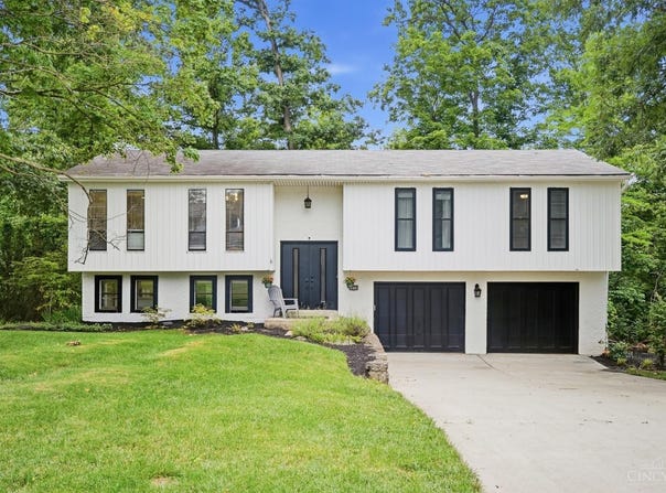 7830 Shadowhill Way, Montgomery, OH 45242