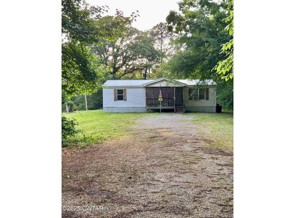 1310 Deming Road, Henderson, TN 38340