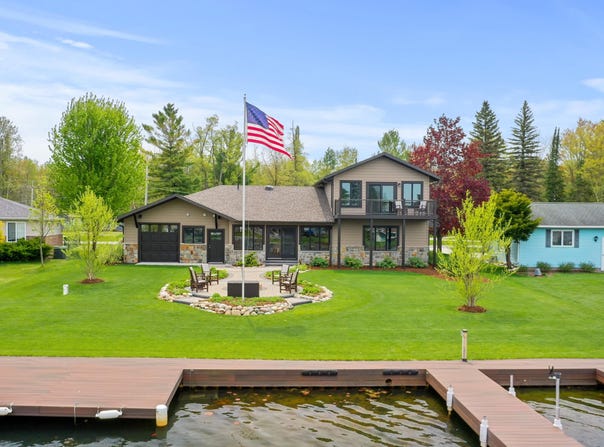 6801 Driftwood Cove, St. Helen, MI 48656