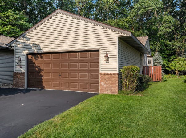 1171 Creekview Drive, Muskegon, MI 49441