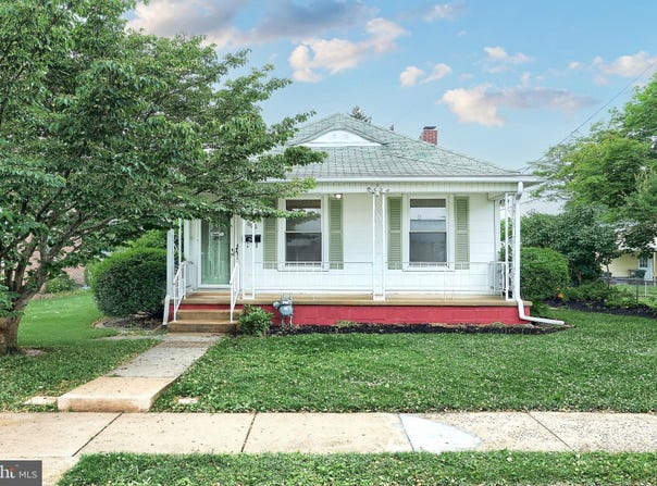 806 PACIFIC AVENUE, YORK, PA 17404