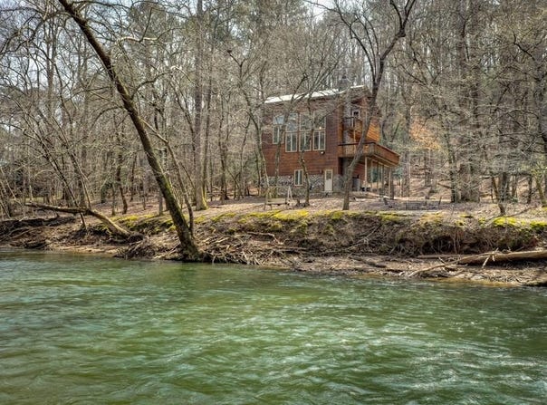 102 Addle Way, Ellijay, GA 30540