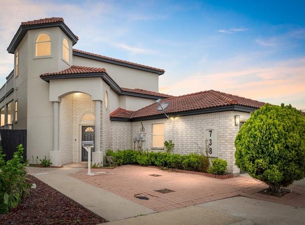 738 Crown Harbor, Corpus Christi, TX 78402
