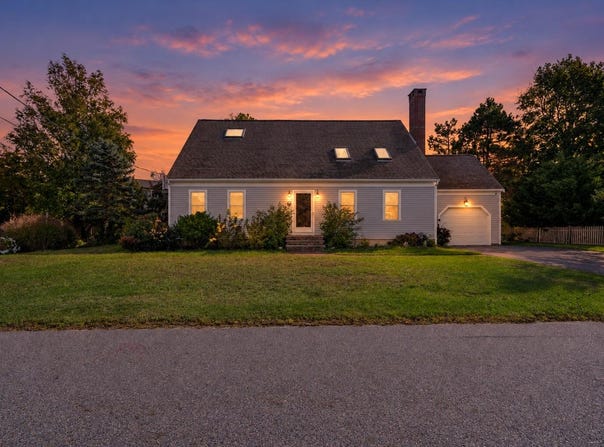 44 2nd Way, Barnstable, MA 02630