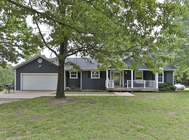778 E Dade 52, Greenfield, MO 65661