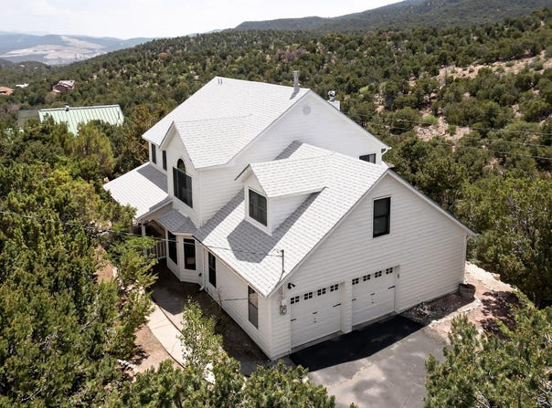 8 Fawn Road, Cedar Crest, NM 87008
