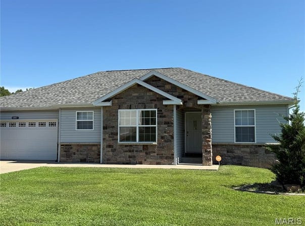 119 Creek View Drive, St Robert, MO 65584