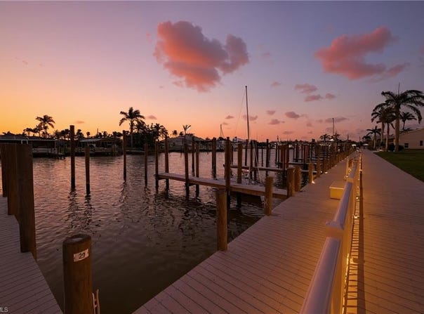 18008 San Carlos, FORT MYERS BEACH, FL 33931