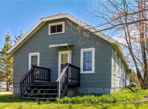 213 N 8th Street, Cornell, WI 54732