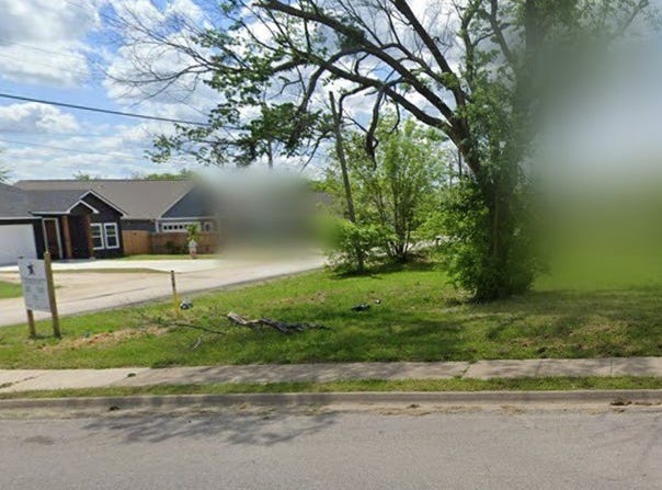 508 E Davis Avenue, Alvarado, TX 76009