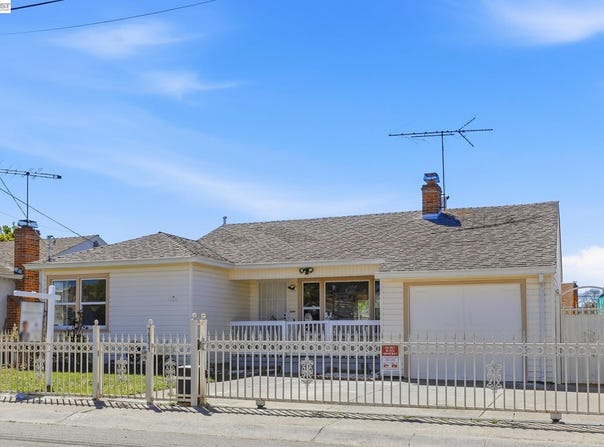 16311 Ria Dr, Ashland, CA 94578
