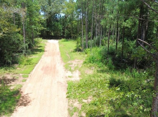 5675 CR 1050, Kennard, TX 75847