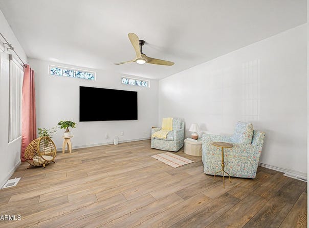124 S 54th Street, Mesa, AZ 85206