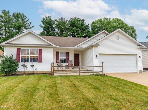 3610 Kenyon Creek Avenue NW, Massillon, OH 44647