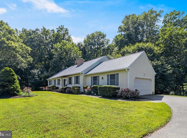 3750 ELBERTA LANE, HUNTINGTOWN, MD 20639