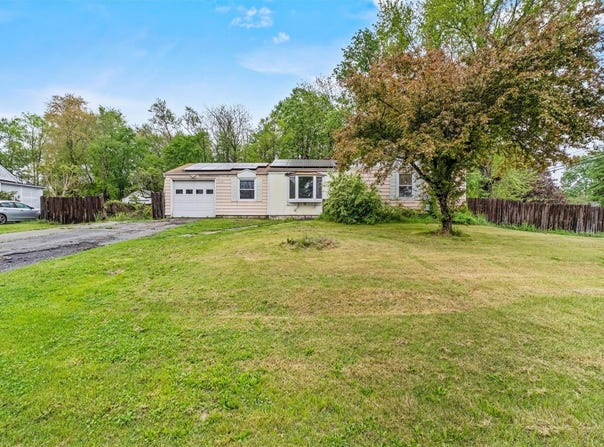 1 Hillis Terrace, Poughkeepsie, NY 12603