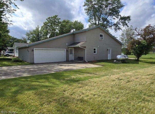 387 Stable Drive, LaGrange, OH 44050