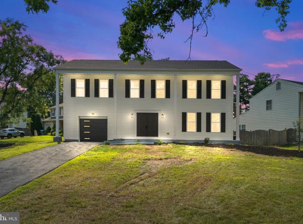319 MIMOSA DRIVE, CHERRY HILL, NJ 08003