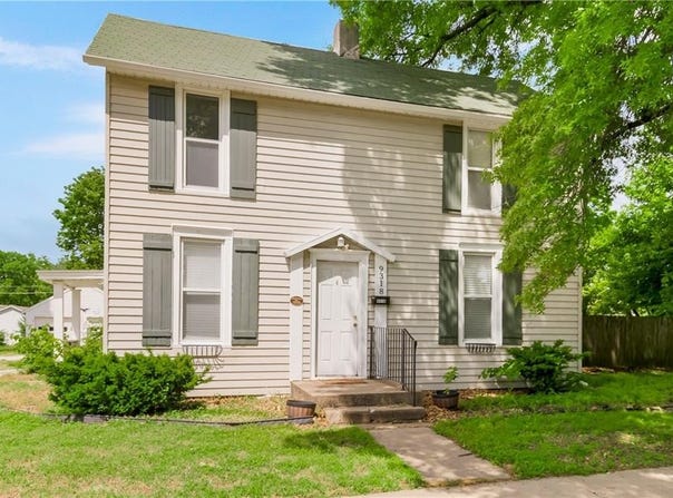 9318 NOLAND Road, Lenexa, KS 66215