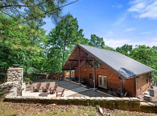 83 Bobber Road, Broken Bow, OK 74728