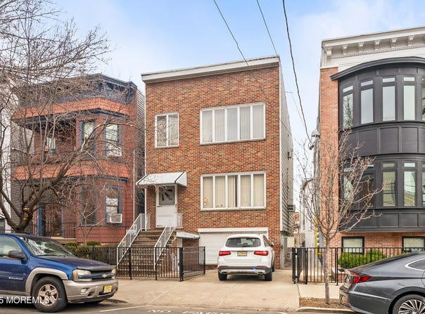 86 Ferry Street, Jersey City, NJ 07307