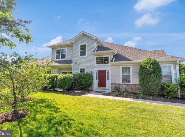1 WILTSHIRE Drive, LAWRENCEVILLE, NJ 08648
