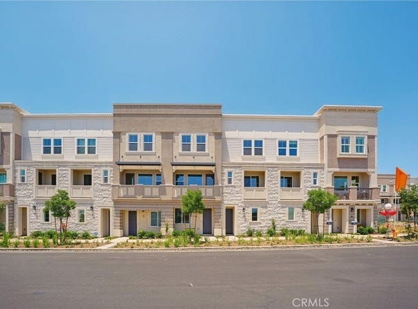 147 Towns Avenue, Upland, CA 91786