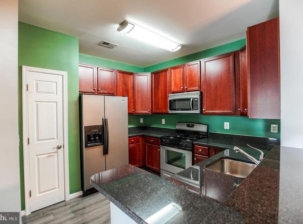 1341 KAREN BLVD #404, CAPITOL HEIGHTS, MD 20743