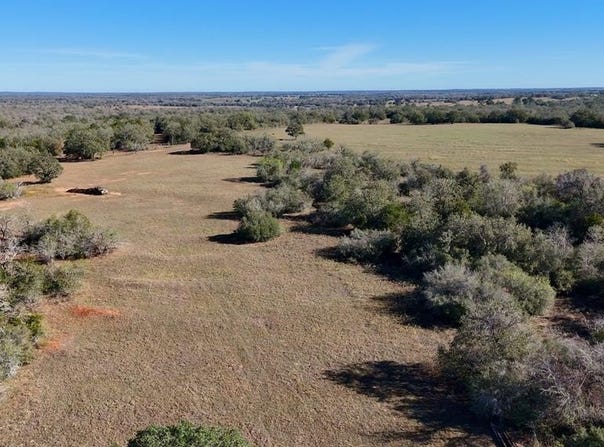 7180 CR 283, Harwood, TX 78632
