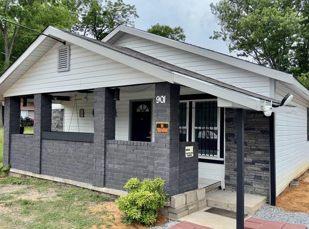 901 S Market Street, Benton, AR 72015