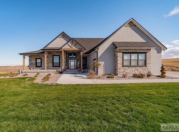 10423 Henry Creek Road, Idaho Falls, ID 83406