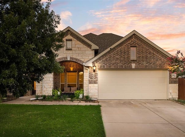 2022 Brenham Drive, Heartland, TX 75126