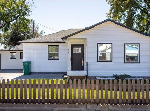618 40th St, Evans, CO 80620