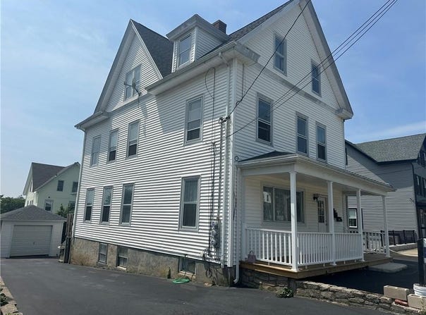 18 Summer Street, Westerly, RI 02891