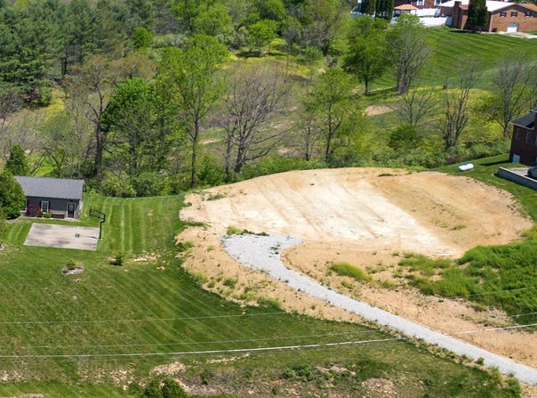 Casey Court, Catlettsburg, KY 41129
