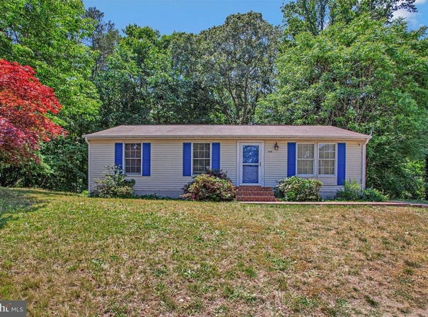 406 LAUREL Drive, LUSBY, MD 20657