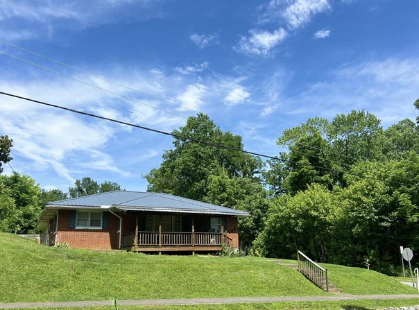 168 South Main Street Street, Jamestown, KY 42629