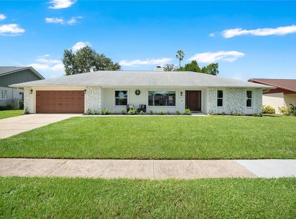 6610 ORANGE KNOLL Drive, BELLE ISLE, FL 32812