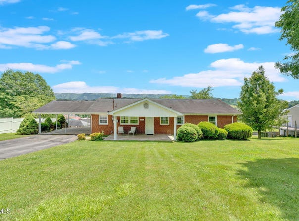 135 Lively Street, Lebanon, VA 24266