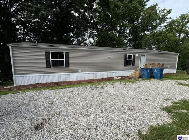 885 Pine Ridge Road, Battletown, KY 40104