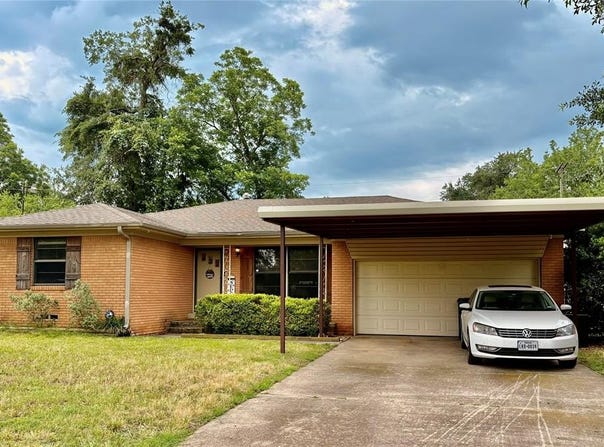 508 Helena Street, Winnsboro, TX 75494