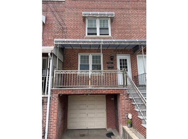 2883 DeWitt Place, Bronx, NY 10469