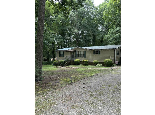 85 Southside Estates Court, Henderson, NC 27537