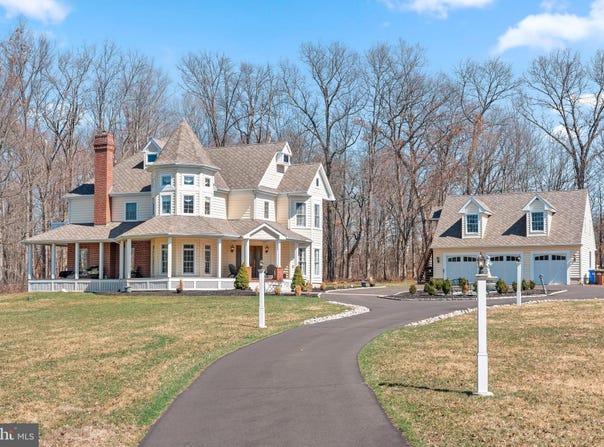925 PARK AVENUE, NEWTOWN, PA 18940