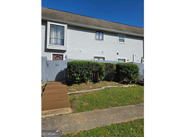 22 Fairview, Jonesboro, GA 30238