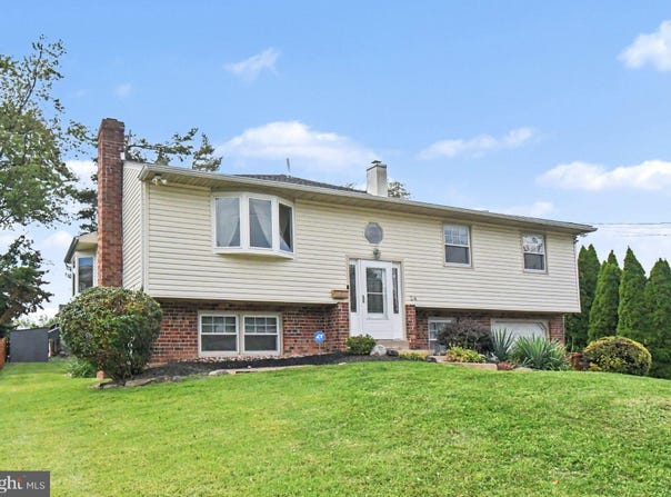 24 SCHOOL, WILLOW GROVE, PA 19090