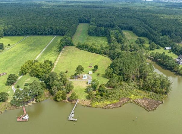 29503 BURTON RD, PAINTER, VA 23420