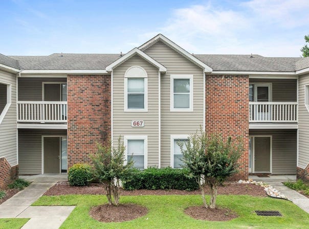 667 Barton'S Landing, Fayetteville, NC 28314